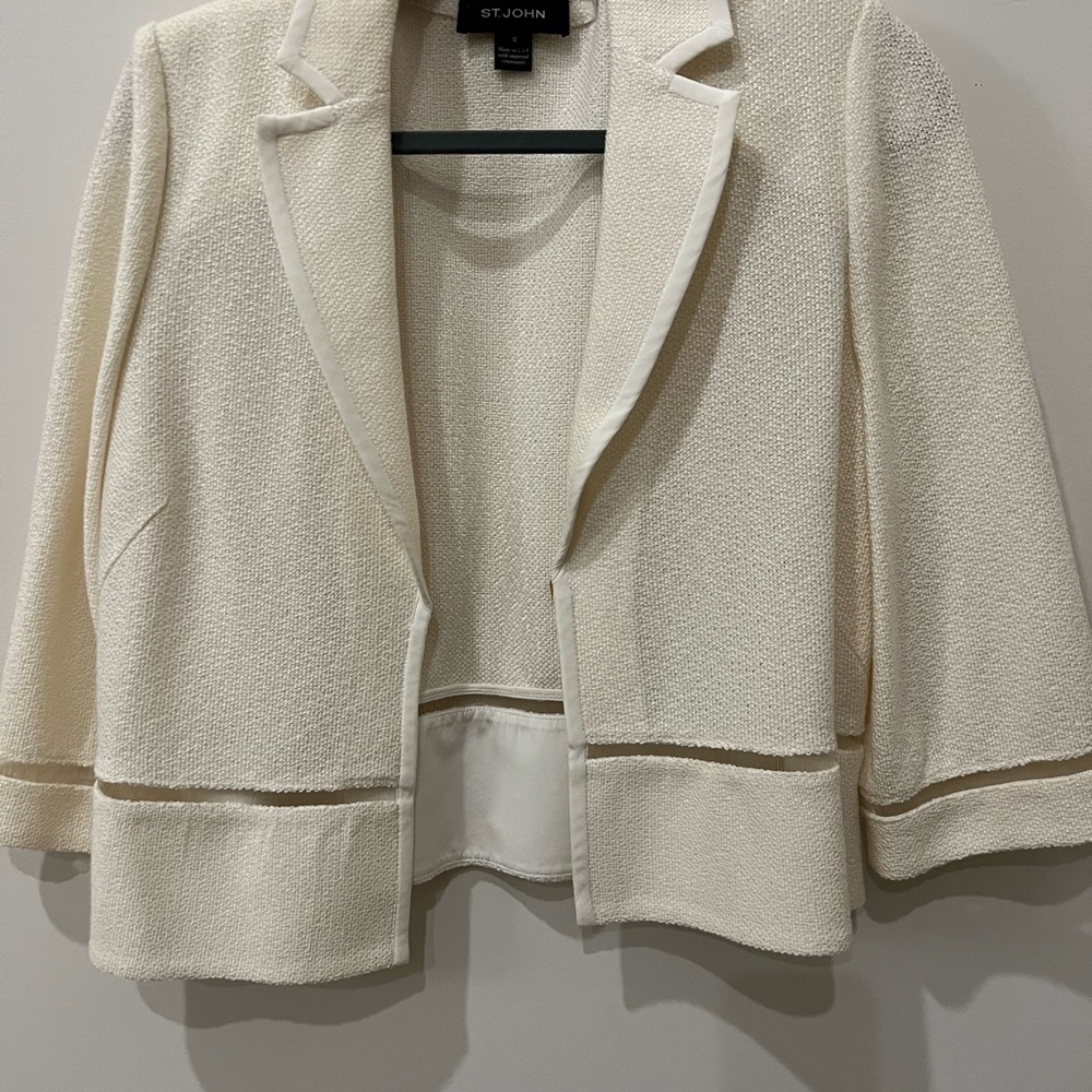 St Johns lightweight cream jacket size 12-